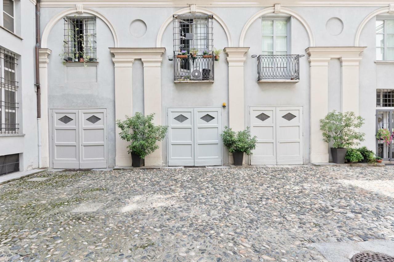Palazzo Capris Exclusive Duplex Apartment Turin